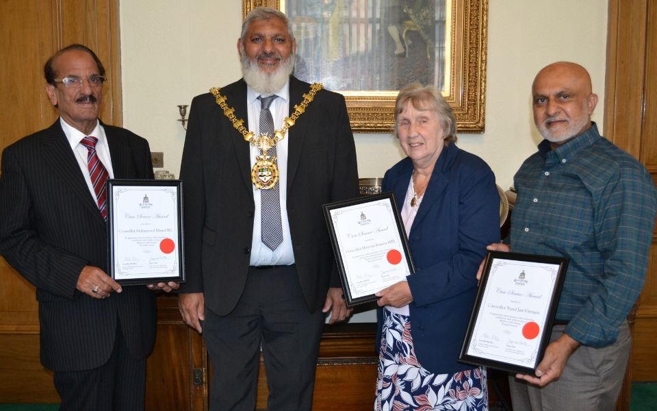 Civic Service Awards presented to retired councillors