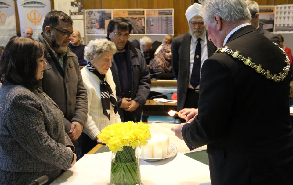 Borough marks Holocaust Memorial Day