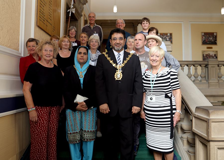 Green fingered residents meet the Mayor