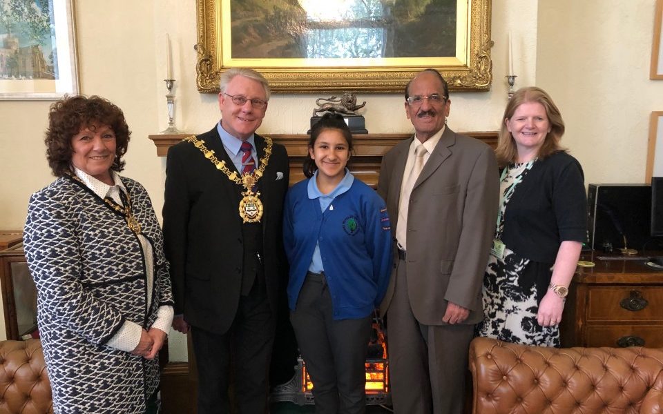 Sara performs ‘viral’ speech for Mayor & Mayoress