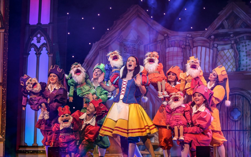 Blackburn’s King George’s Hall celebrates record breaking panto!